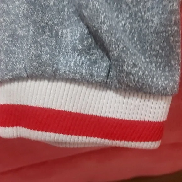 Jogging 🏃‍♀️ - Picture 5 of 6